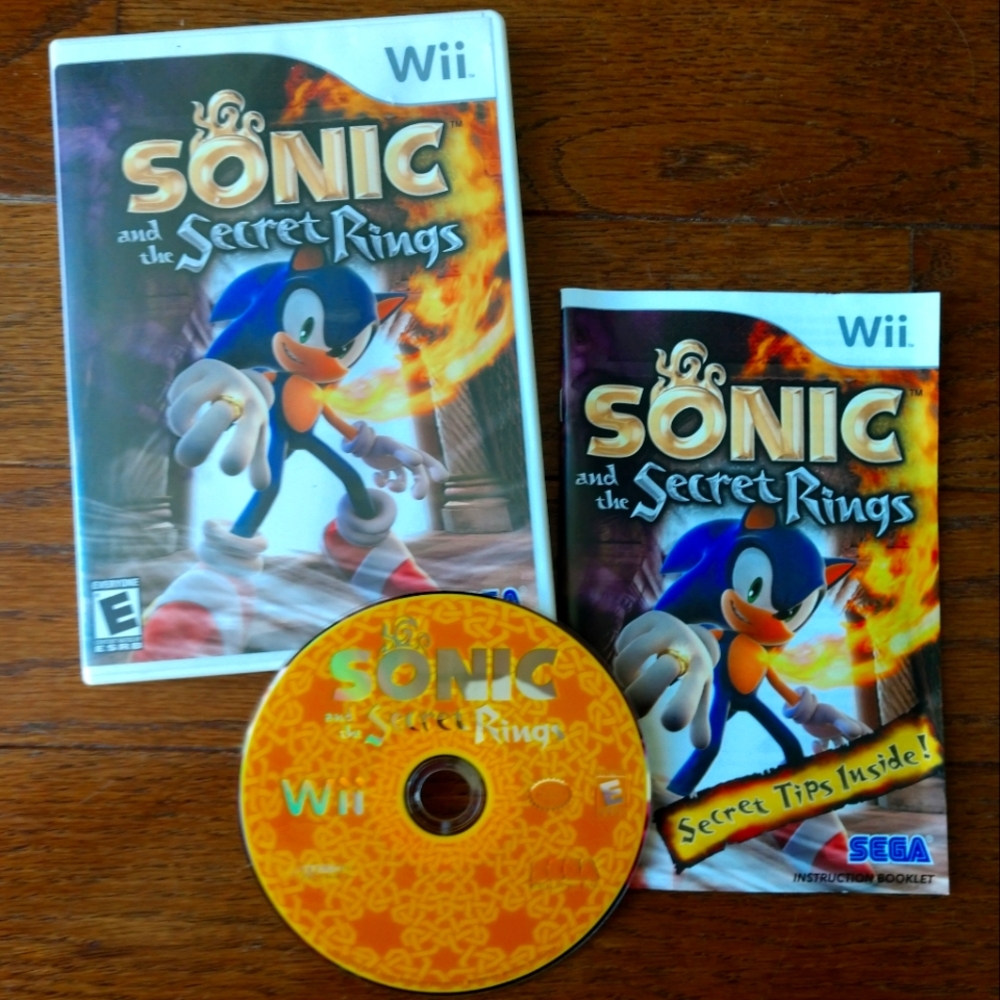 Sonic and Secret Rings (Wii) Instruction Manual Booklet Included